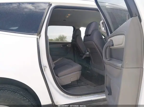 1GNKRFED7GJ325401 2016 CHEVROLET TRAVERSE - Image 8