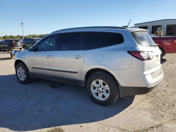 1GNKRFED7HJ145823 2017 CHEVROLET TRAVERSE - Image 2