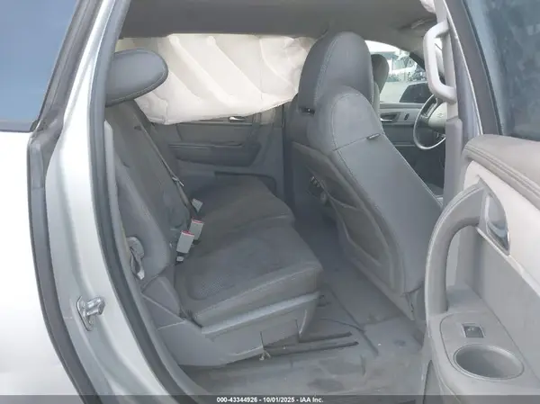 1GNKRFED7HJ233366 2017 CHEVROLET TRAVERSE - Image 8