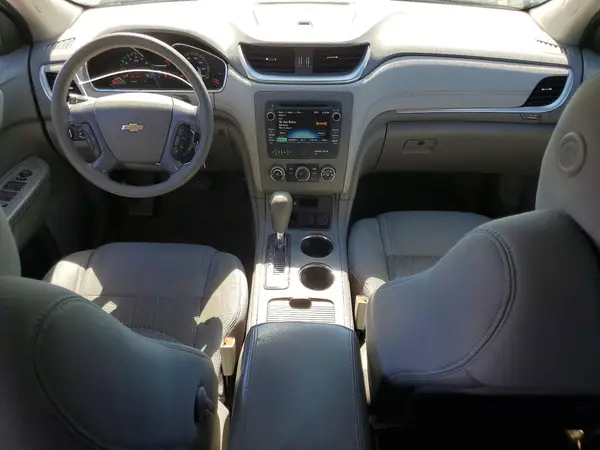 1GNKRFED7HJ241130 2017 CHEVROLET TRAVERSE - Image 8
