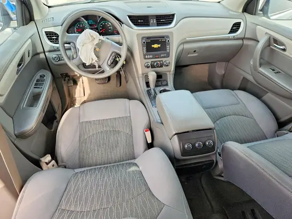 1GNKRFED7HJ269378 2017 CHEVROLET TRAVERSE - Image 8