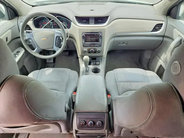 1GNKRFED7HJ308373 2017 CHEVROLET TRAVERSE - Image 8