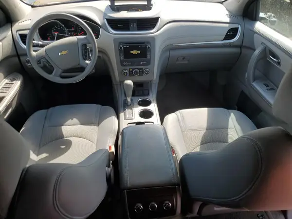 1GNKRFED7HJ340384 2017 CHEVROLET TRAVERSE - Image 8