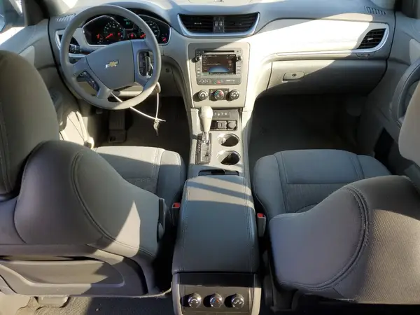 1GNKRFED7HJ353488 2017 CHEVROLET TRAVERSE - Image 8