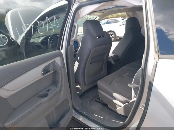 1GNKRFED8GJ172060 2016 CHEVROLET TRAVERSE - Image 8