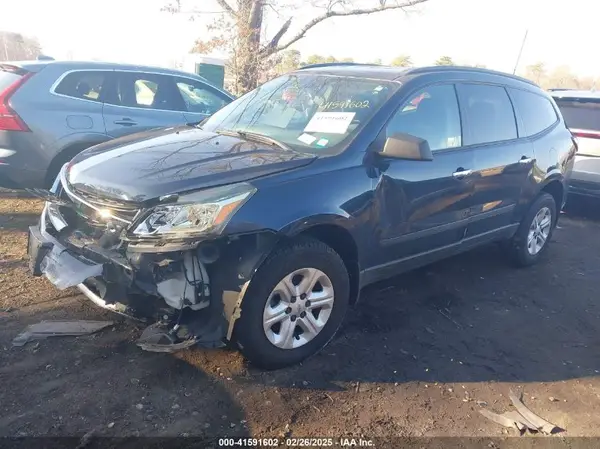 1GNKRFED8GJ251888 2016 CHEVROLET TRAVERSE - Image 2