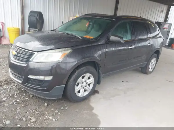 1GNKRFED8GJ288214 2016 CHEVROLET TRAVERSE - Image 2