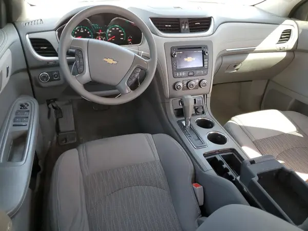 1GNKRFED8HJ149752 2017 CHEVROLET TRAVERSE - Image 8