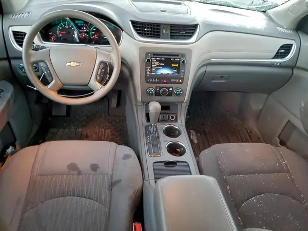 1GNKRFED8HJ172108 2017 CHEVROLET TRAVERSE - Image 8