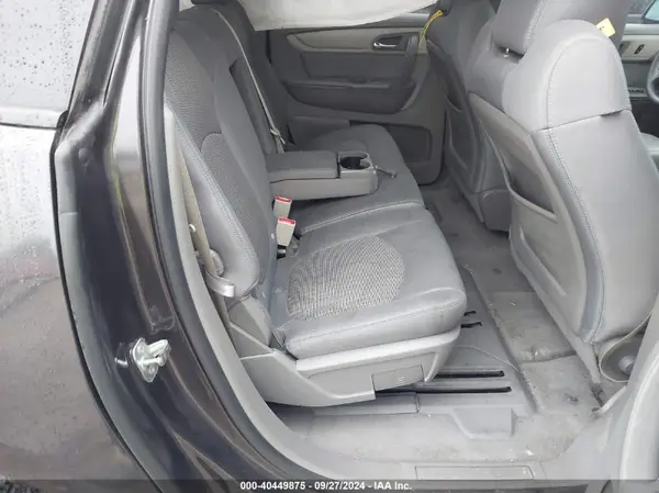 1GNKRFED8HJ246353 2017 CHEVROLET TRAVERSE - Image 8