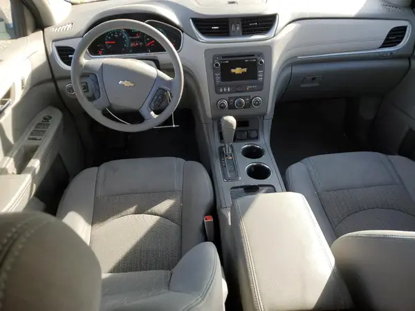 1GNKRFED8HJ258793 2017 CHEVROLET TRAVERSE - Image 8