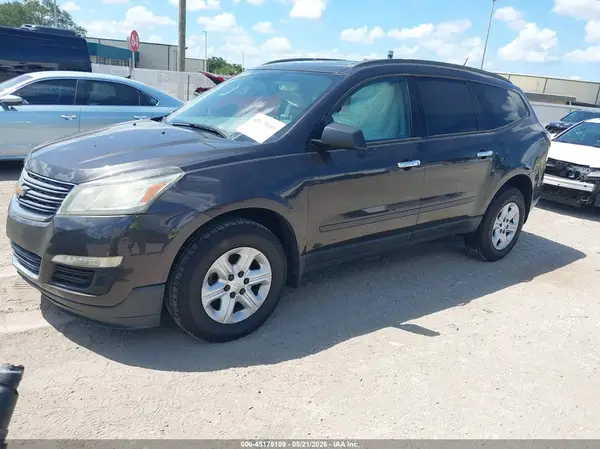 1GNKRFED8HJ298503 2017 CHEVROLET TRAVERSE - Image 2