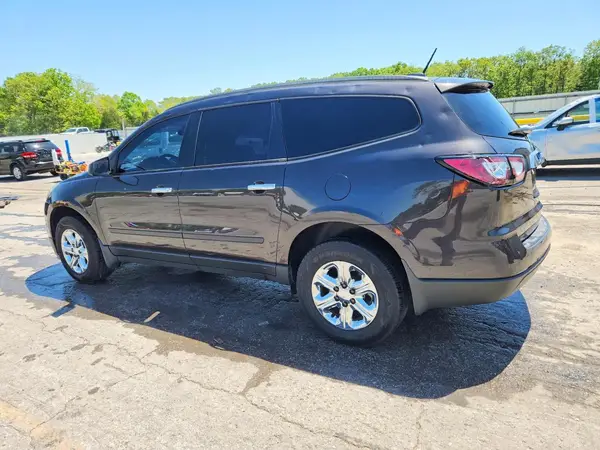 1GNKRFED9GJ249261 2016 CHEVROLET TRAVERSE - Image 2