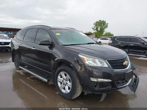 1GNKRFED9HJ137271 2017 CHEVROLET TRAVERSE - Image 1