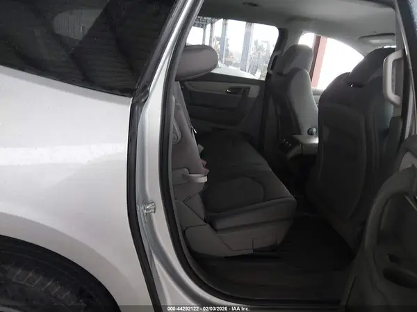 1GNKRFED9HJ177625 2017 CHEVROLET TRAVERSE - Image 8