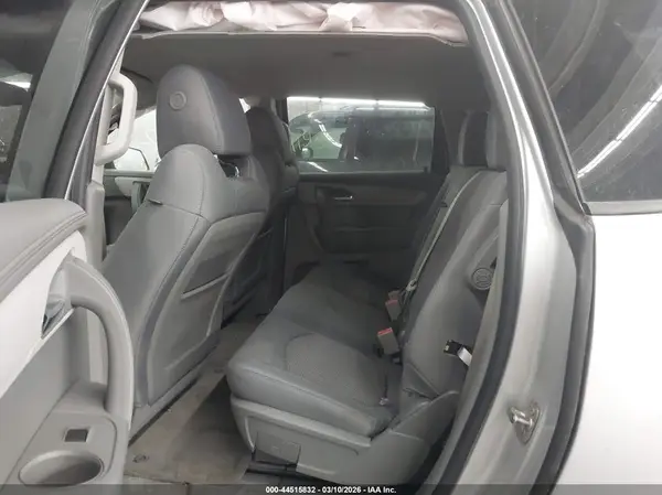 1GNKRFED9HJ226581 2017 CHEVROLET TRAVERSE - Image 8