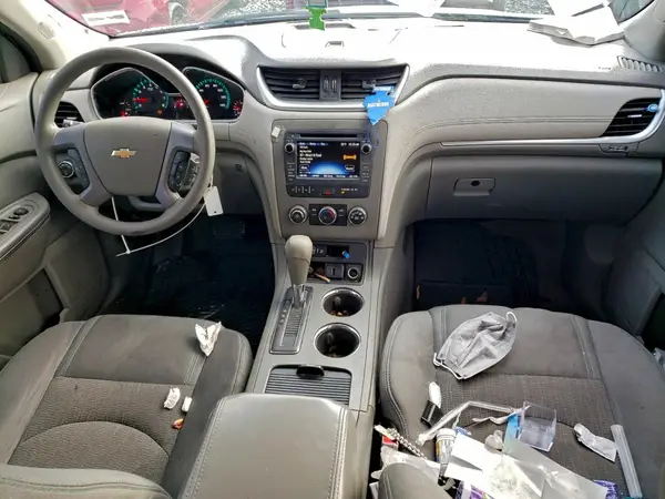 1GNKRFED9HJ293262 2017 CHEVROLET TRAVERSE - Image 8