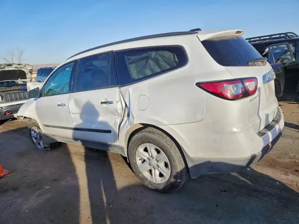 1GNKRFEDXGJ251603 2016 CHEVROLET TRAVERSE - Image 2