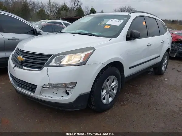 1GNKRFEDXGJ267185 2016 CHEVROLET TRAVERSE - Image 2