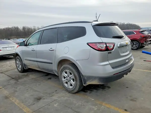 1GNKRFEDXGJ304400 2016 CHEVROLET TRAVERSE - Image 2
