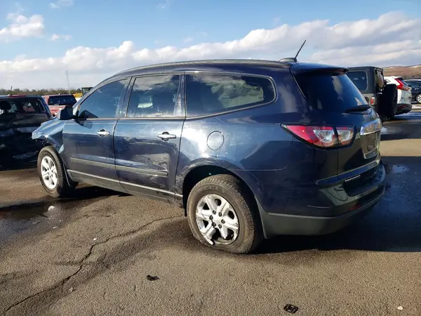 1GNKRFEDXHJ110726 2017 CHEVROLET TRAVERSE - Image 2