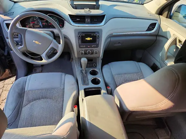 1GNKRFEDXHJ203312 2017 CHEVROLET TRAVERSE - Image 8