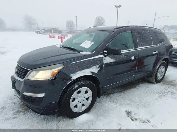 1GNKRFEDXHJ290354 2017 CHEVROLET TRAVERSE - Image 2