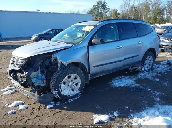 1GNKRFEDXHJ296333 2017 CHEVROLET TRAVERSE - Image 2