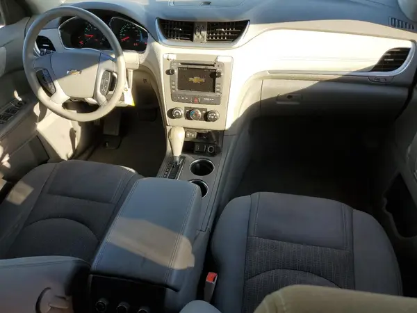 1GNKRFEDXHJ312305 2017 CHEVROLET TRAVERSE - Image 8