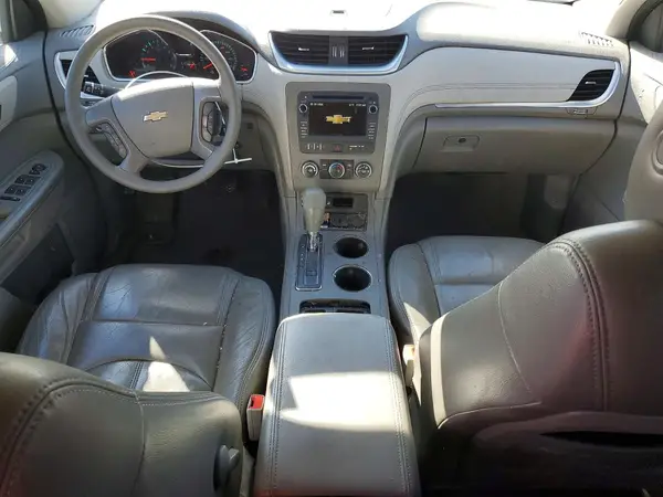 1GNKRFEDXHJ320663 2017 CHEVROLET TRAVERSE - Image 8