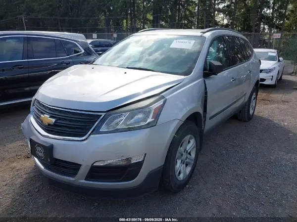 1GNKRFKD0GJ209056 2016 CHEVROLET TRAVERSE - Image 2