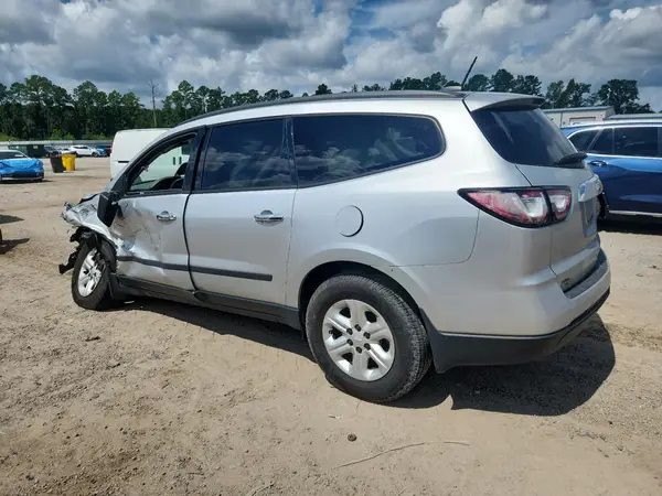 1GNKRFKD0GJ281715 2016 CHEVROLET TRAVERSE - Image 2