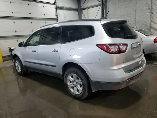 1GNKRFKD0GJ344327 2016 CHEVROLET TRAVERSE - Image 2