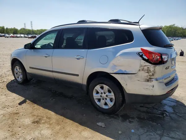 1GNKRFKD0GJ347373 2016 CHEVROLET TRAVERSE - Image 2