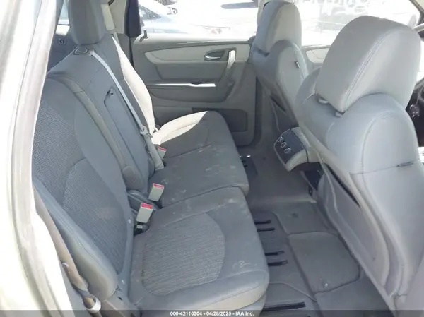 1GNKRFKD0HJ161222 2017 CHEVROLET TRAVERSE - Image 8
