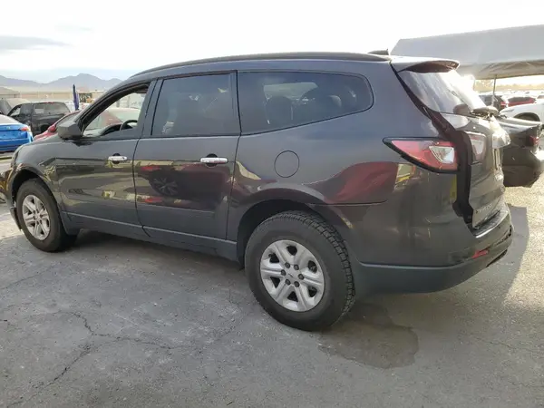1GNKRFKD0HJ199677 2017 CHEVROLET TRAVERSE - Image 2