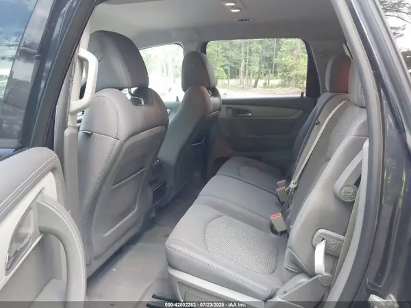1GNKRFKD1GJ218056 2016 CHEVROLET TRAVERSE - Image 8
