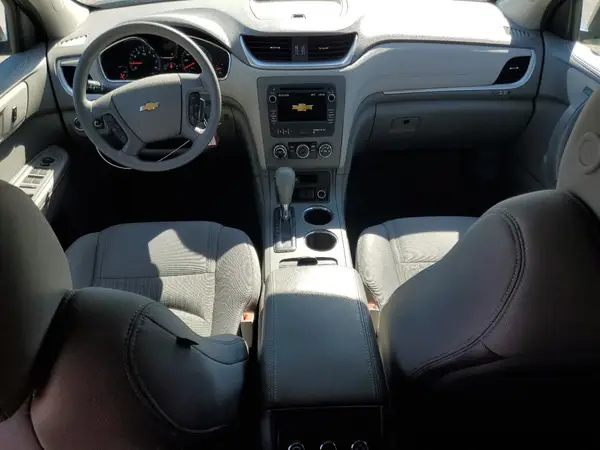1GNKRFKD1HJ168311 2017 CHEVROLET TRAVERSE - Image 8