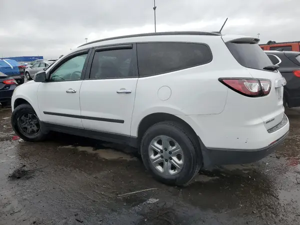 1GNKRFKD1HJ183147 2017 CHEVROLET TRAVERSE - Image 2