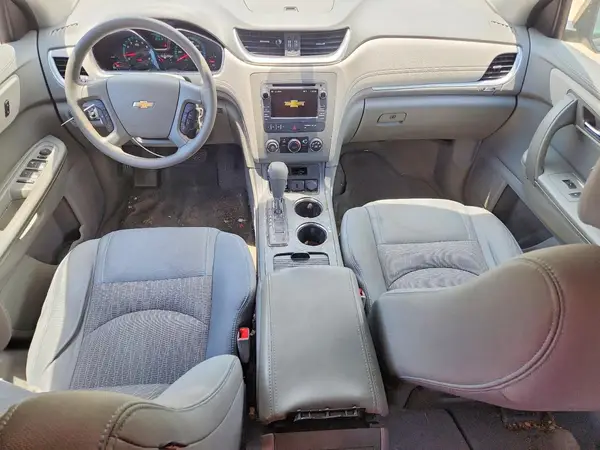 1GNKRFKD1HJ212470 2017 CHEVROLET TRAVERSE - Image 8