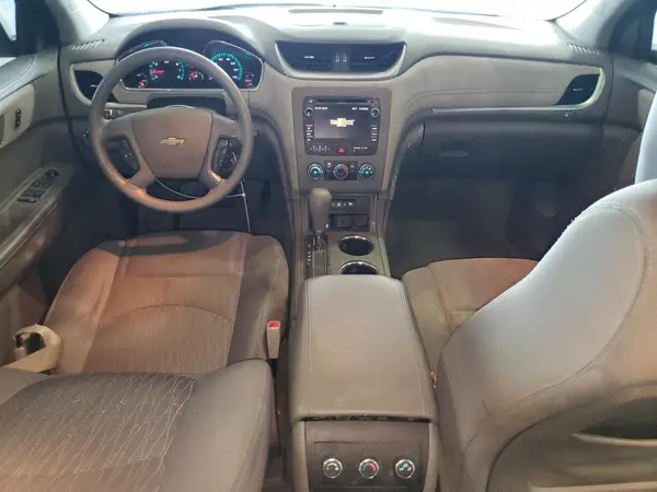 1GNKRFKD1HJ248904 2017 CHEVROLET TRAVERSE - Image 8