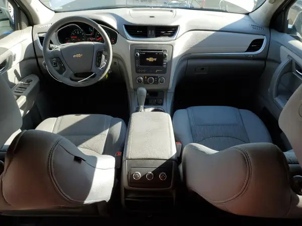 1GNKRFKD1HJ338974 2017 CHEVROLET TRAVERSE - Image 8