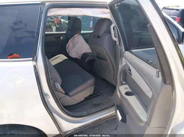 1GNKRFKD2GJ135882 2016 CHEVROLET TRAVERSE - Image 8