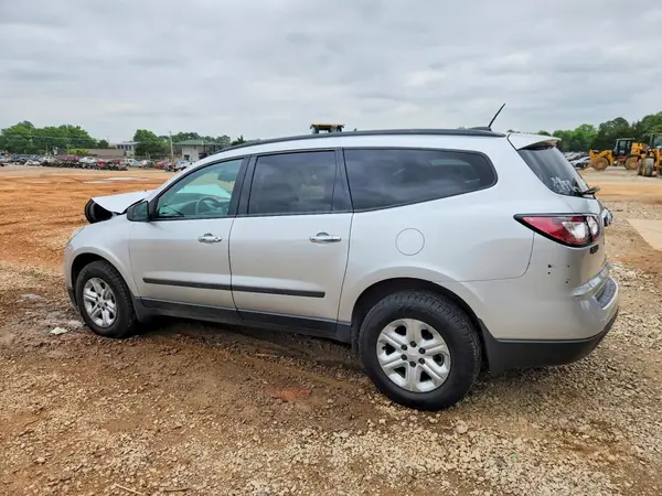 1GNKRFKD2GJ306193 2016 CHEVROLET TRAVERSE - Image 2