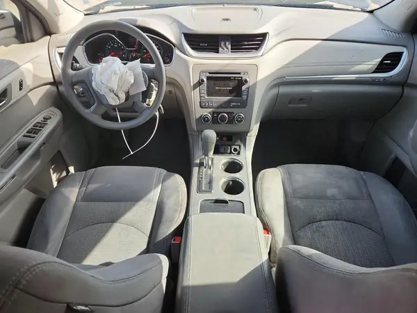 1GNKRFKD2GJ320403 2016 CHEVROLET TRAVERSE - Image 8