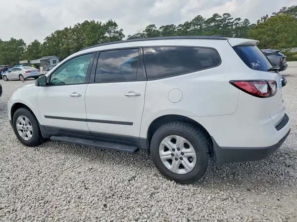 1GNKRFKD2GJ321146 2016 CHEVROLET TRAVERSE - Image 2