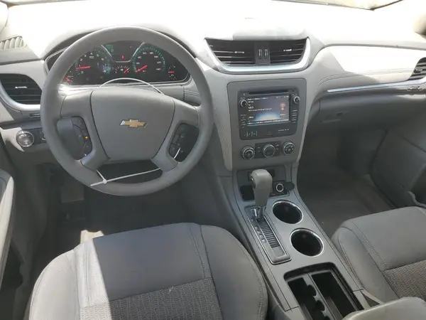 1GNKRFKD2HJ163652 2017 CHEVROLET TRAVERSE - Image 8