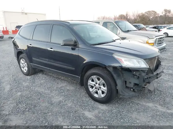 1GNKRFKD2HJ225972 2017 CHEVROLET TRAVERSE - Image 1