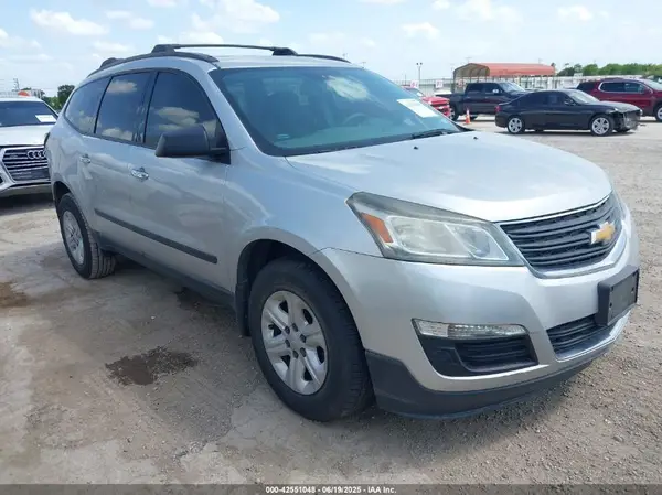 1GNKRFKD2HJ276923 2017 CHEVROLET TRAVERSE - Image 1