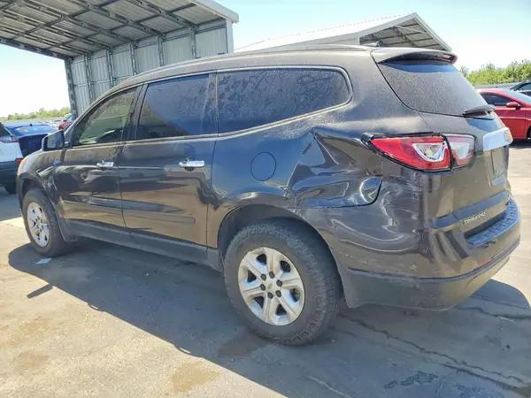 1GNKRFKD2HJ284567 2017 CHEVROLET TRAVERSE - Image 2